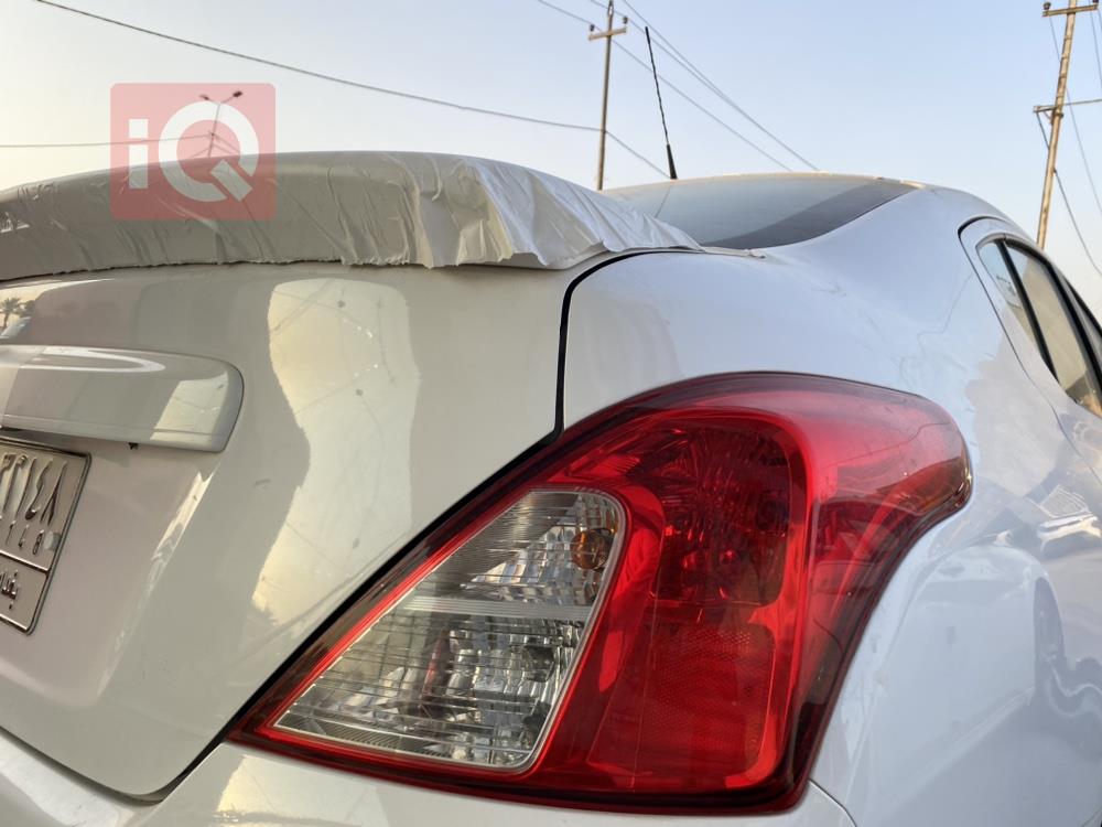 Nissan Sunny
